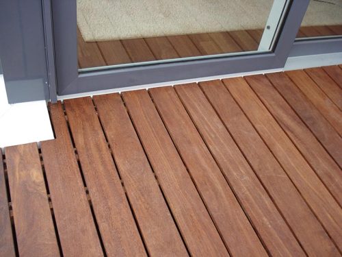 Terrassenboden-reinigen