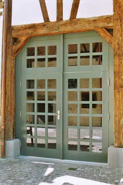 exklusive-Eingangstueren